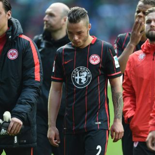 Frankfurt, a un paso de descender tras derrota