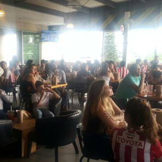 Tapatíos lloran la derrota del Rebaño