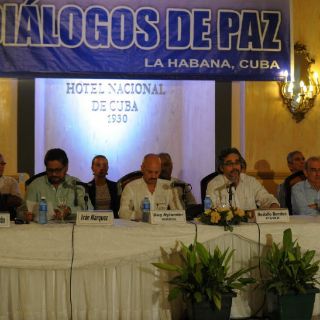 Acuerdan salida de las FARC de menores de edad