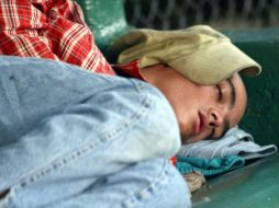 Para que el ronquido ocurra, intervienen factores como la edad, obesidad, abusar del alcohol, tabaquismo, entre otros. EL INFORMADOR / ARCHIVO