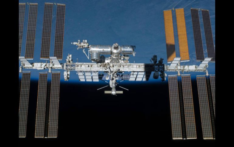 La NASA asegura que esas 100 mil órbitas equivalen a 10 viajes de ida y vuelta a Marte o un viaje de ida a Neptuno. AP /