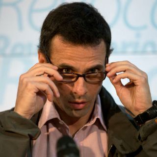 Capriles pide desconocer estado de excepción en Venezuela