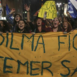 Manifestantes protestan contra Temer en Sao Paulo