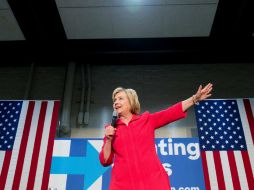 Basándose en las primarias y asambleas partidarias, Clinton tiene mil 741 delegados. AP / ARCHIVO