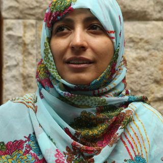 Una mujer debe liderar la ONU y EU: Nobel yemení