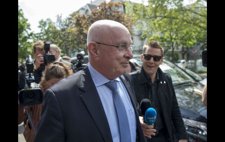 Van Praag, actual líder de la federación holandesa, fue candidato a la presidencia de la FIFA el año pasado. AP / G. Kefalas