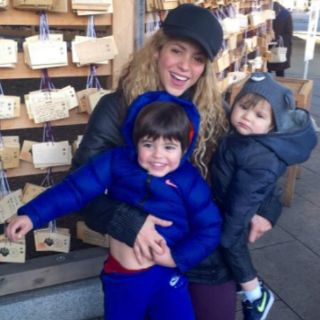 Shakira visita Barranquilla con sus hijos Sasha y Milan