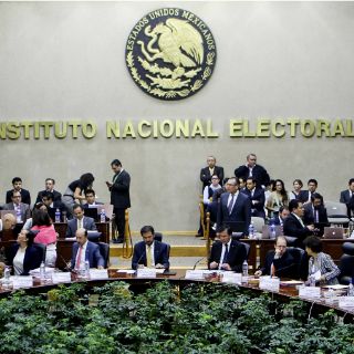 El INE remueve a siete consejeros electorales de Chiapas