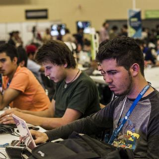 Apuestan por el talento joven en Hackathon 3.0