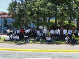 Choferes de las rutas de 'lujo' hicieron un paro debido a la reducción de la tarifa. EL INFORMADOR / A. García