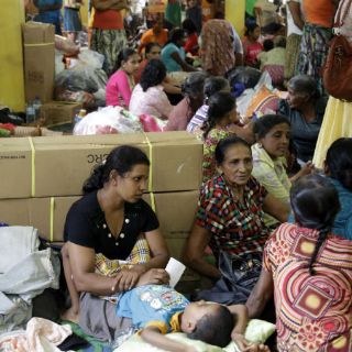 Sri Lanka recibe ayuda internacional tras inundaciones