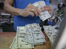 Centros de la terminal aérea capitalina lo ofrecen en un mínimo de 16.50 pesos. EL INFORMADOR / ARCHIVO