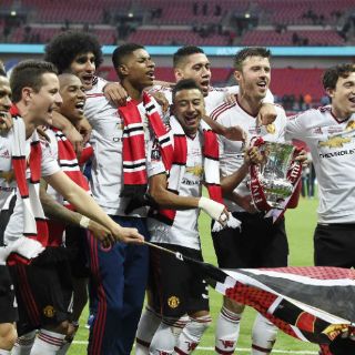 Manchester United gana la FA Cup