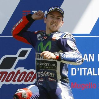 Jorge Lorenzo conquista el MotoGP de Italia