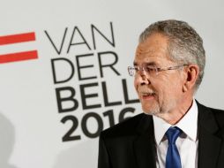 Van der Bellen, ex profesor de universidad, consiguió 31 mil 26 votos más que su contrincante. EFE / F. Wieser