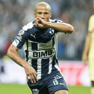 Carlos Sánchez no estará en la final