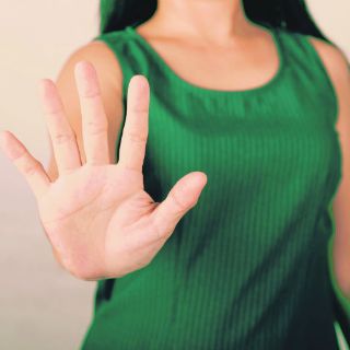 Violencia de género a nueve plumas