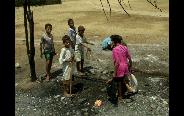 En Indonesia trabajan más de 1.5 millones de menores de entre 10 y 17 años. AP / ARCHIVO