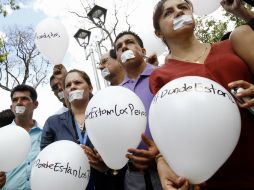 Periodistas de la ciudad de Cúcuta se manifiestan en contra de la desaparición de Salud Hernández, Diego de Pablos y Carlos Melo. EFE / S. Mendoza