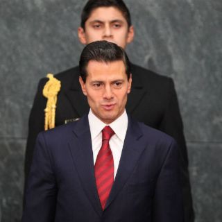 Dan Seguro Popular a beneficiarios de programas sociales