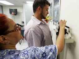 Los especialistas recomiendan realizarse chequeos médicos de forma periódica para detectar cualquier deficiencia de esta glándula. EL INFORMADOR / ARCHIVO