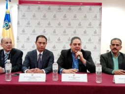 En la conferencia de prensa, Cruces Mada asegura que se estudian todos los puntos para que el seguro universal entre pronto en marcha. EL INFORMADOR / E. Mondragón