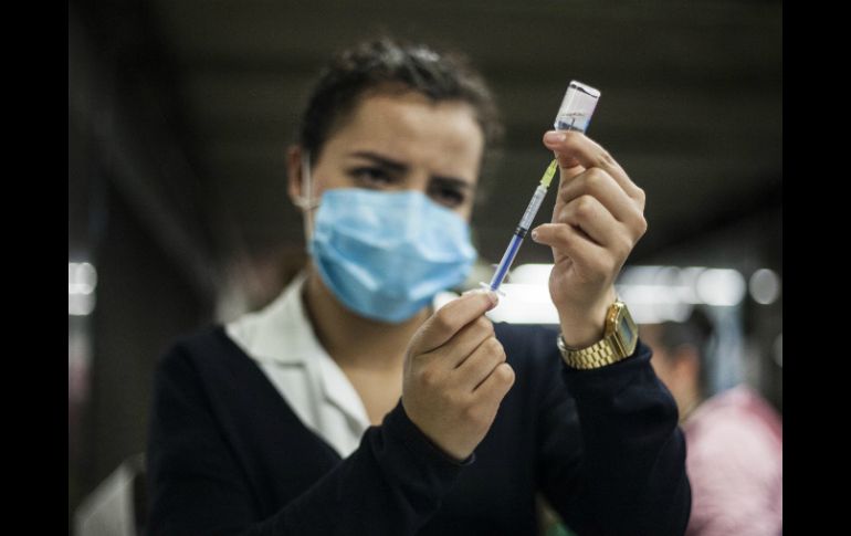 Como medida de prevención, autoridades comprarán cien mil vacunas más contra la gripe. SUN / ARCHIVO