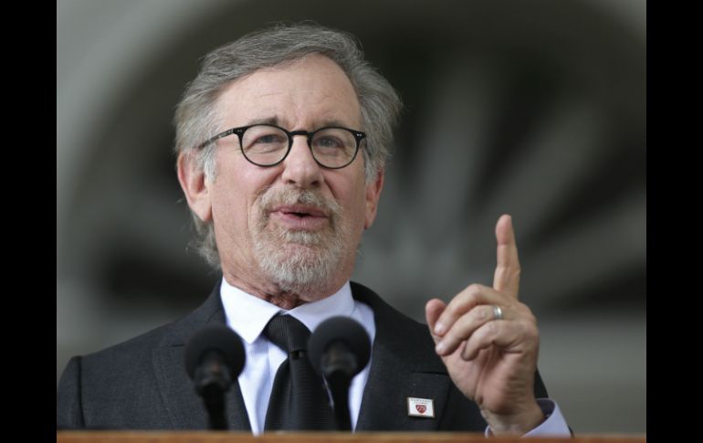Spielberg aconseja a los jóvenes a cuestionar las voces de autoridad y a aprender del pasado. AP / S. Senne