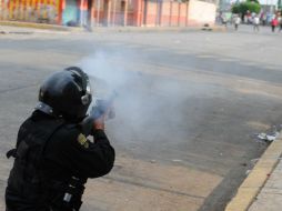 Civiles retienen y golpean a tres personas señaladas por presunto secuestro; dos de ellas perdieron la vida y una resultó herida. EFE / STR