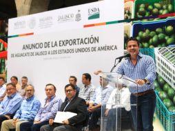Aristóteles mencionó que este es un día histórico, porque 'después de 100 años' de dificultades ahora se podrá exportar el aguacate. TWITTER / @AristotelesSD