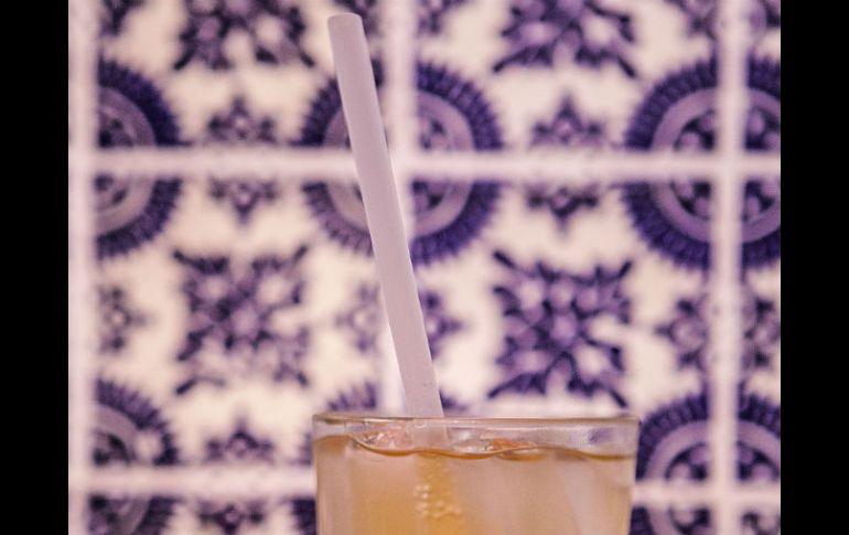 Recomiendan utilizar una pajilla para ciertas bebidas. EL INFORMADOR / ARCHIVO