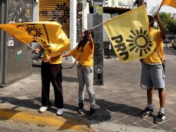 Piden a las autoridades que apliquen medidas para que cese el reparto del material. EL INFORMADOR / ARCHIVO