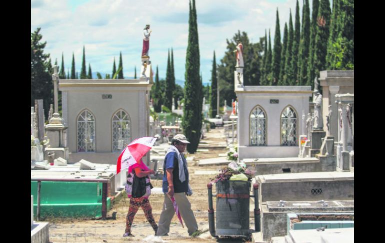 Durante los meses de enero y diciembre es cuando se incrementa la demanda de inhumación, se realizan hasta 135 por semana. EL INFORMADOR / F. Atilano