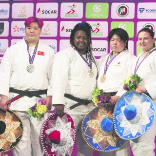 Reparten últimas medallas