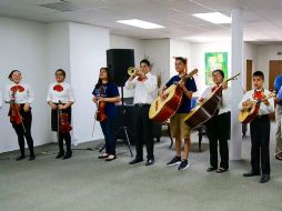 Con música de mariachi, el Centro Jalisco en Chicago abre sus puertas a los mexicanos. FACEBOOK / jaristoteles.sandoval