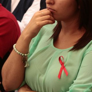 Muertes por SIDA bajan 26 % en los últimos cinco años