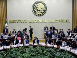 El INE indica que las solicitudes para la asunción o atracción resultan improcedentes. SUN / ARCHIVO