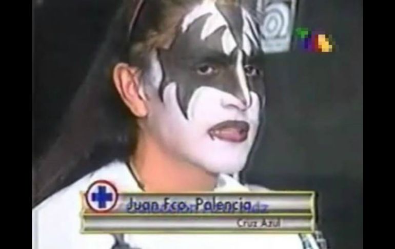 Palencia solía pintarse la cara al estilo Kiss, una de sus bandas preferidas. FACEBOOK / KISS