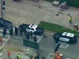 La policía monta un operativo en las mediaciones de la Universidad e investigan los hechos. AP /