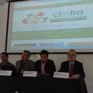 Sólo cinco municipios de Jalisco aprueban en transparencia: Cimtra