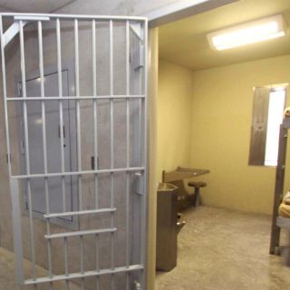 Piden ficha naranja a Interpol por reos fugados de reclusorio