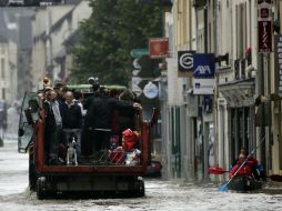 Nemours, al sur de París, es una de las ciudades más afectadas, el agua superó niveles históricos. AP / J. Delay