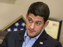 A pesar de tener diferentes ideas, Ryan piensa que lo mejor es mantener unido al partido. AP / A. Manis