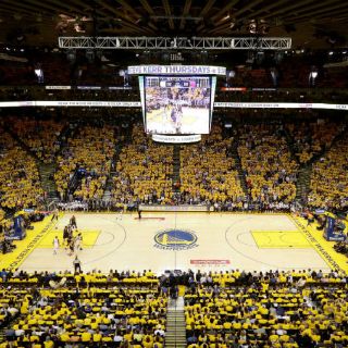 Warriors dan primer golpe en final de NBA