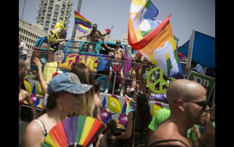 Israel es tolerante con los homosexuales y Tel Aviv es uno de los destinos de viaje más amigables con la comunidad LGBT del mundo. AP / O. Bality