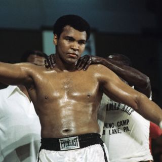 'Canelo' Álvarez lamenta muerte de Muhammad Ali