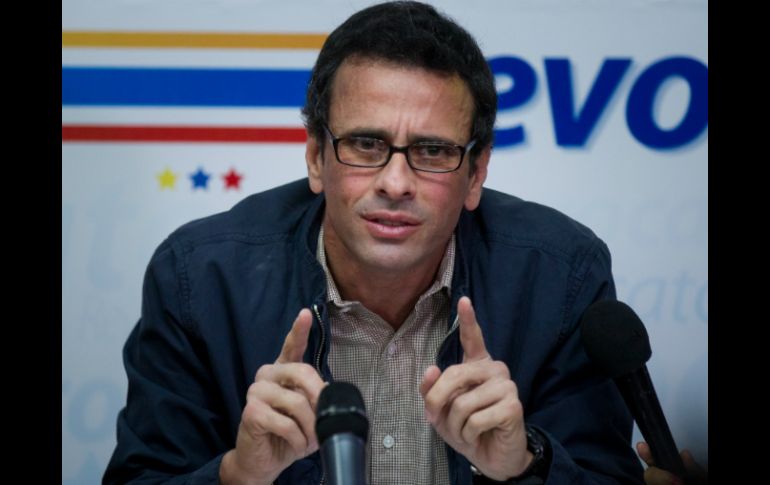 Capriles indicó que llegó el tiempo para que dejen se burlarse más del pueblo venezolano. EFE / ARCHIVO