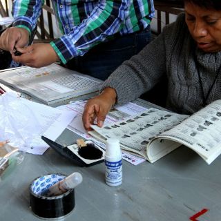 Capitalinos acuden a histórica elección del Constituyente