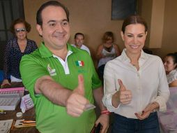 El mandatario realiza su votación en la ciudad de Córdoba, Veracruz. TWITTER / @Javier_ Duarte