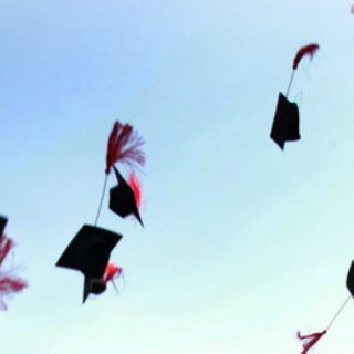 Japonés de 96 años, el graduado universitario más viejo del mundo